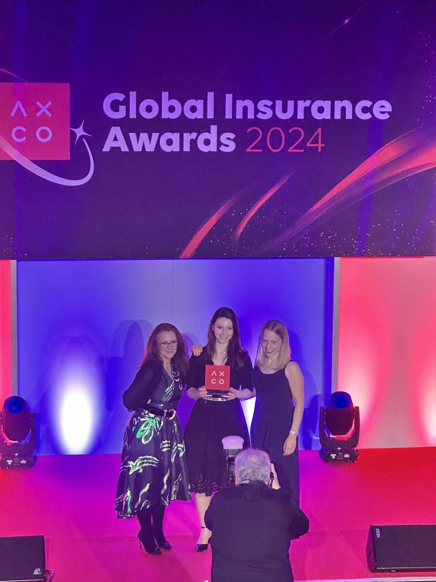Axcoinfo's tweet image. Congratulations to Karine Chihimi - Regional Multinational Market Practice Leader at @Allianz for winning the 'Rising Star in Global Insurance' award! Amazing achievement #AxcoAwards #RisingStar #GlobalInsurance