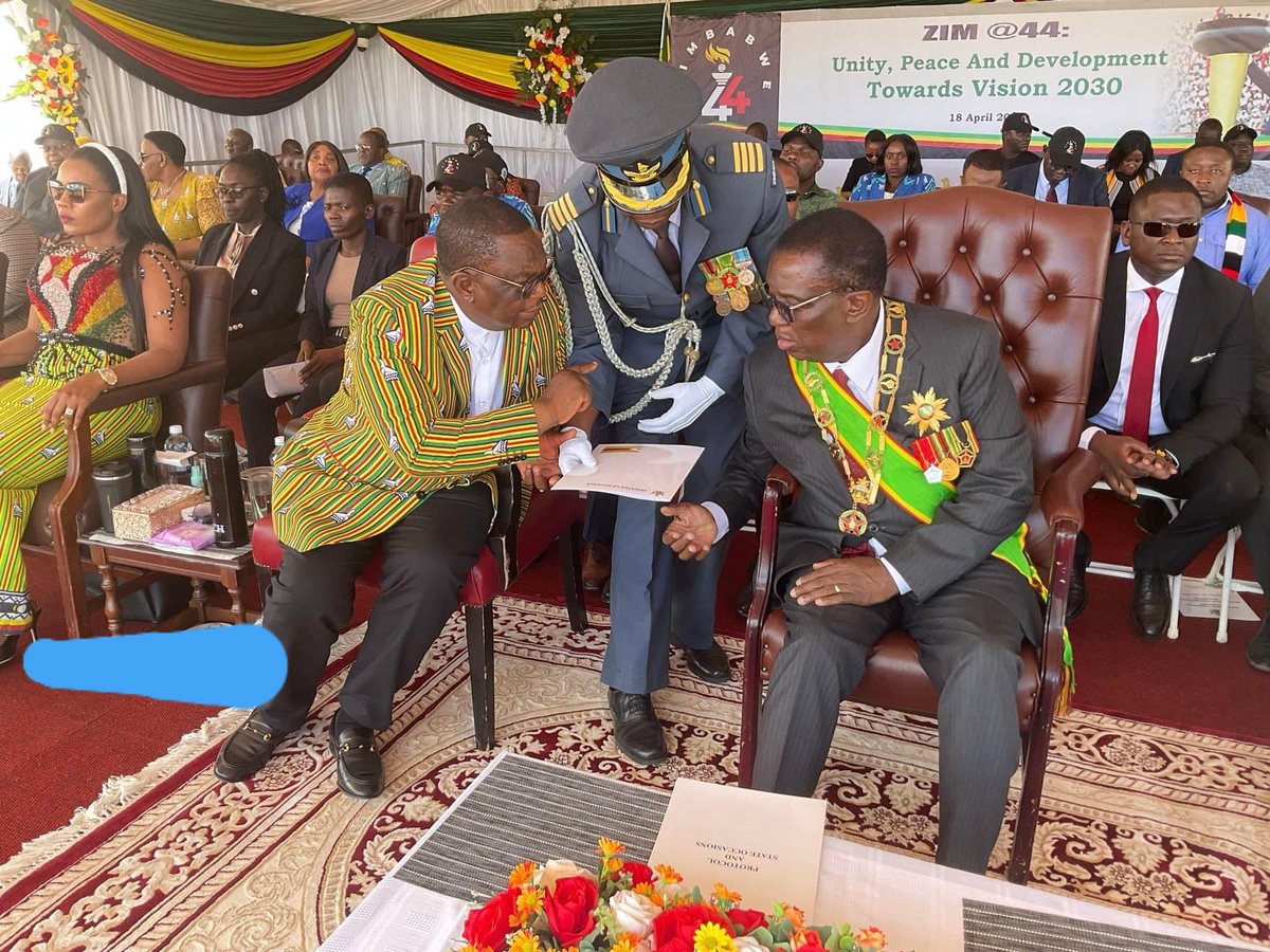 When you cant trust your own comrades and bring your own water flasks from home.. tsitsitsi Zanu is a grouping of vile witches.. ke baloi batho ba.. 🚮