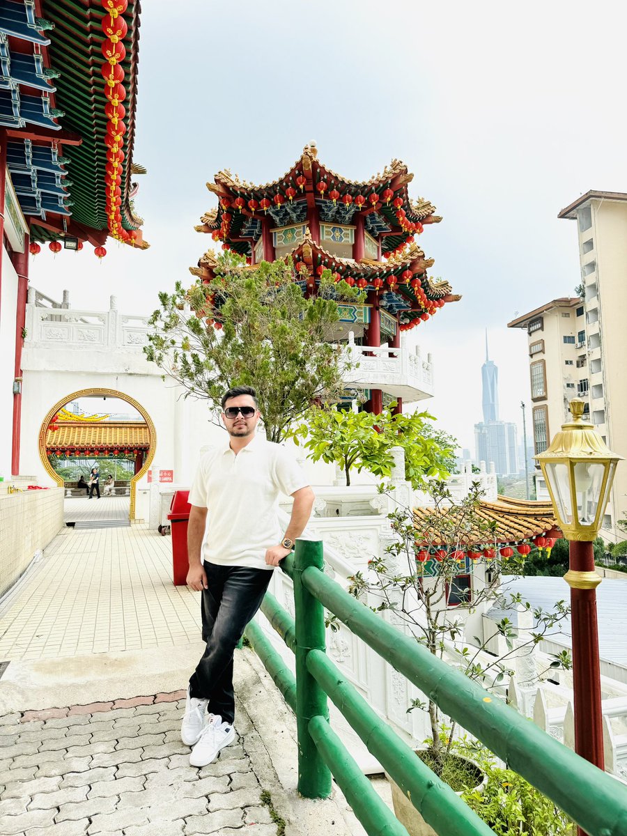 KL Twin Towers 🇲🇾🌻 Thean Hou Temple 🛕 #TravelGoals