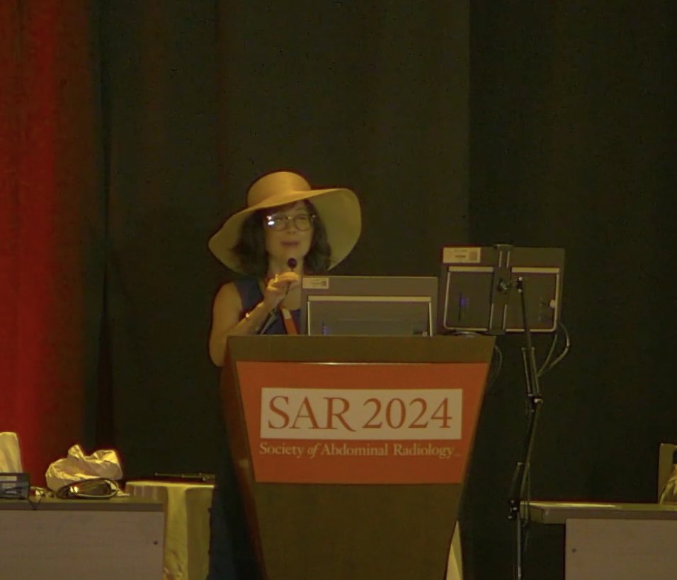 Welcome to Dr. Frank Miller the new @SocietyAbdRad President and a big Thank You to @AmyHaraMD for all that she has done for the society. Love the hat! #SAR24 See you at #SAR25 in Tucson!