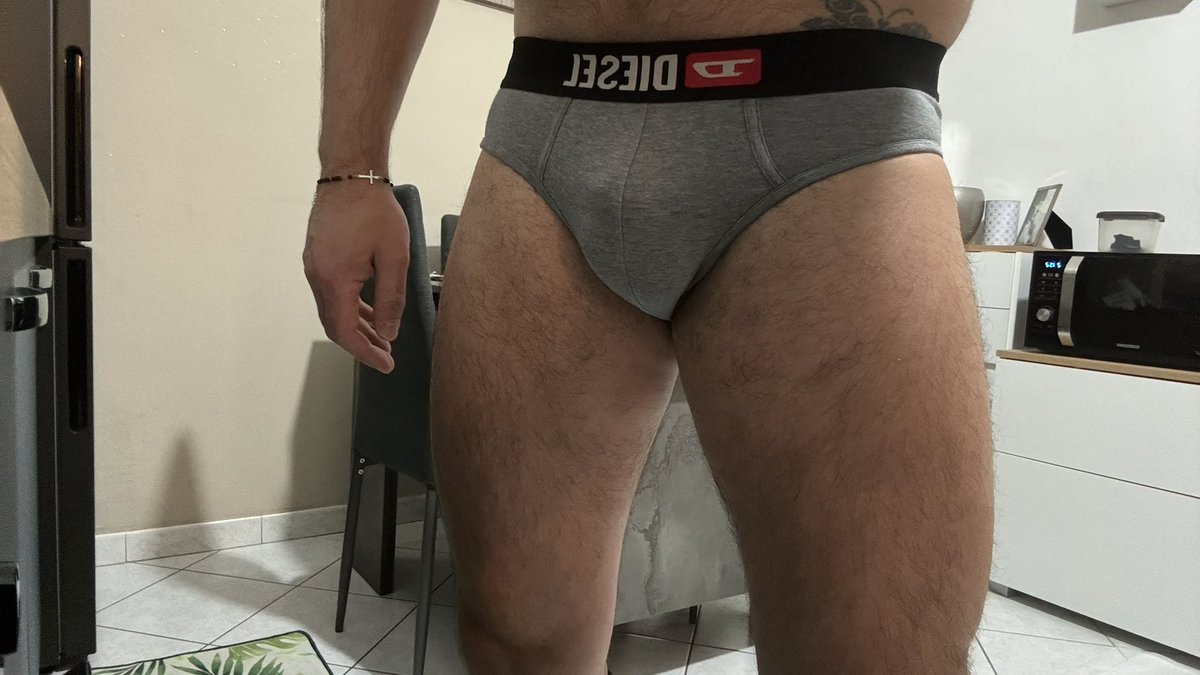 fabbrorex's tweet image. Chi ha fame ?