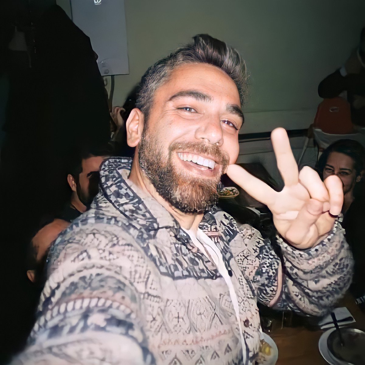 #KadirDoğulu <a href="/kadirdogulu/">Kadir Doğulu 🇹🇷</a> Happy birthday kadir doğulu 😍👑🎂🎉