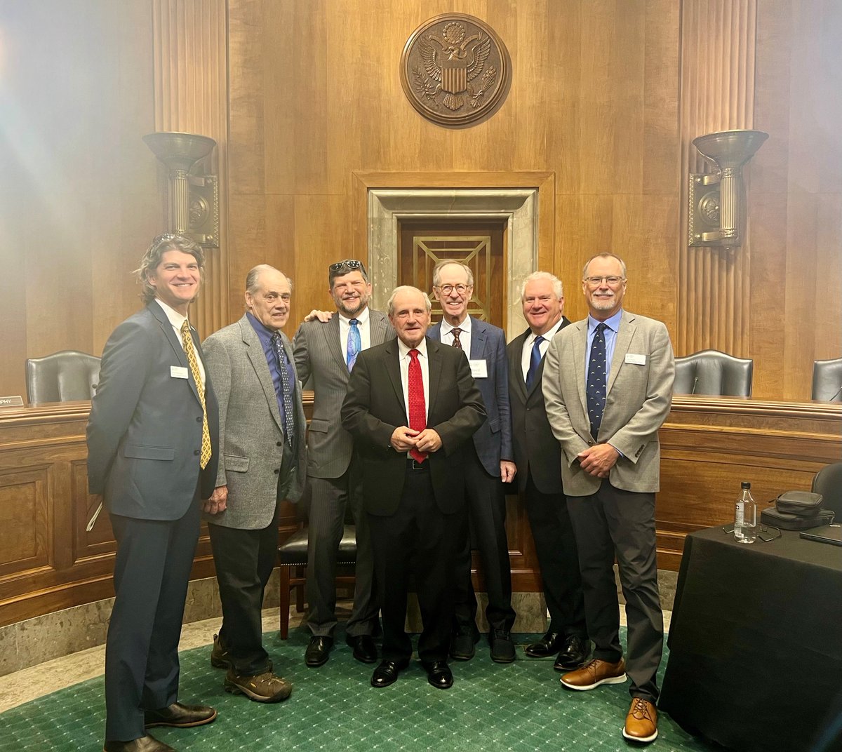 TPL advocates from the Gem State were on Capitol Hill yesterday. Grateful for the opportunity to meet with @SenatorRisch to share how the #OutdoorsForAll Act & #CommunitySchoolyards legislation can improve the health & well-being of people in Idaho. #TPLadvocacy #WeAreTPL