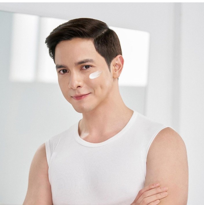 Good morning @aldenrichards02 Happy Friday #ALDENRichards