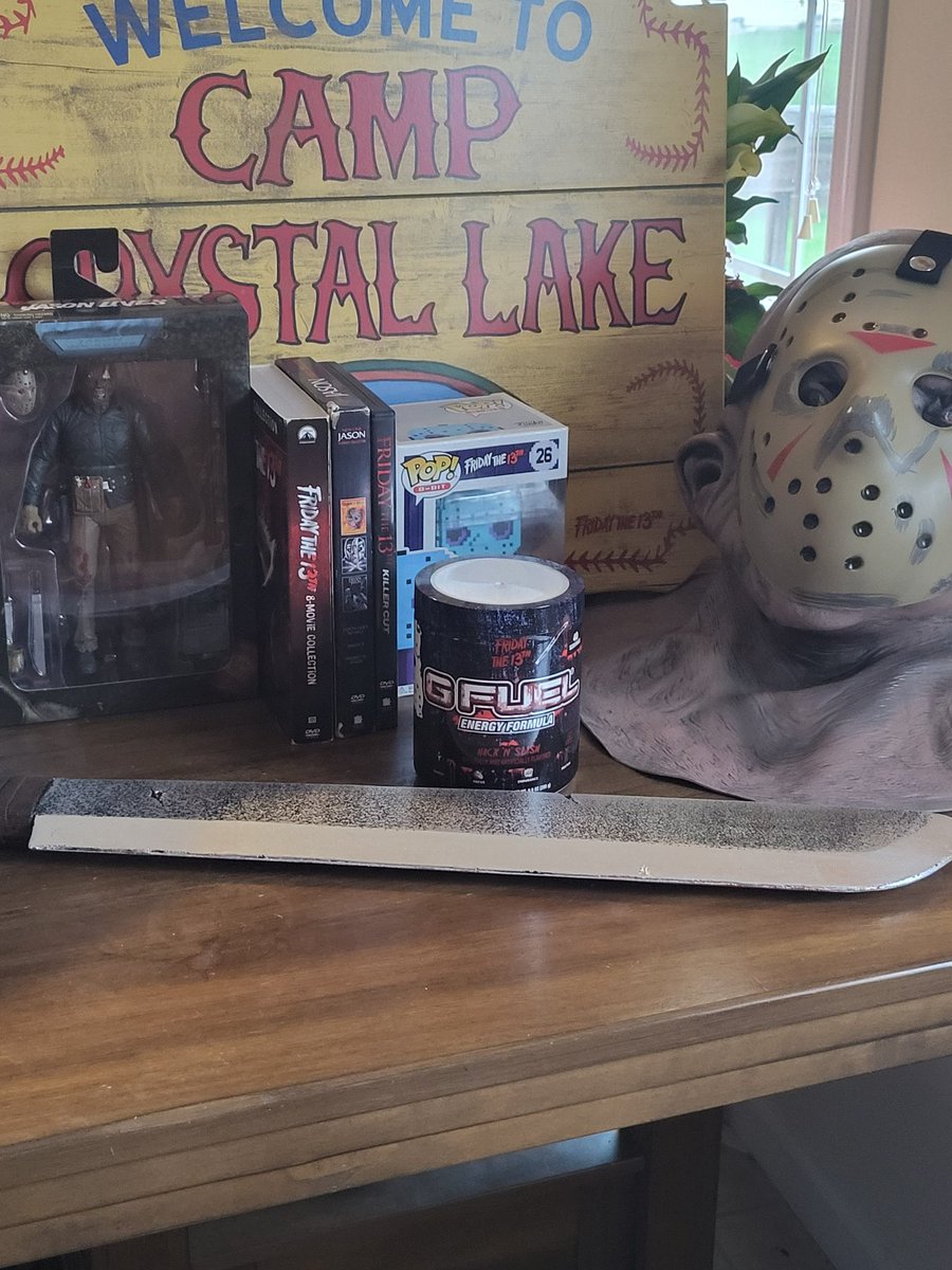 Look at what just arrivedddddd~
Review up in a month or two! 🔪 🩸

@GFuelEnergy @GammaLabs #FridayThe13th #Jason #JasonVoorhees #Horror #GFUEL