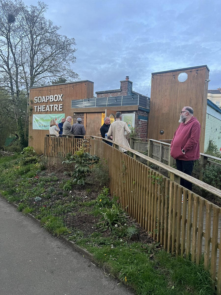 LukePollard's tweet photo. Enjoyable evening at the @PlymouthSoapbox theatre in Devonport Park watching ‘Tin Soldier’ about the lives and music of Steve Marriott and Ronnie Lane. 
Second half really was quite powerful. Well done to Richard Haighton who wrote the play and the cast: Anthony, Sally and Dean. https://t.co/av3rFrOvmS