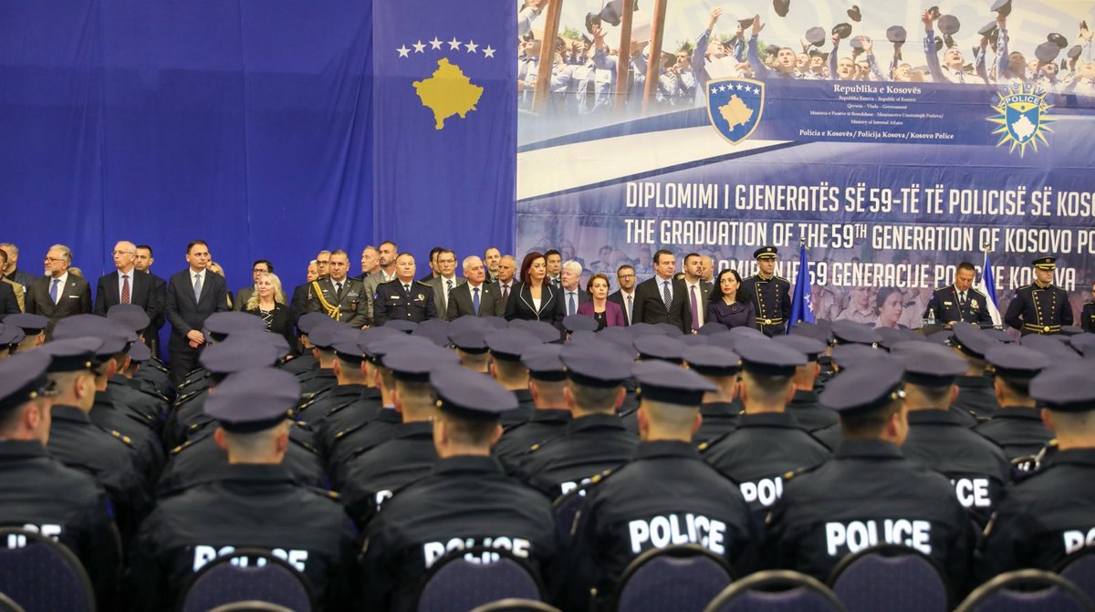 Today, I had a chance to witness the zeal and determination of the new recruits at @Kosovo_Police. Their unwavering dedication to ensuring a safer and more secure 🇽🇰 for every citizen mirrors the resilience and spirit of our country.