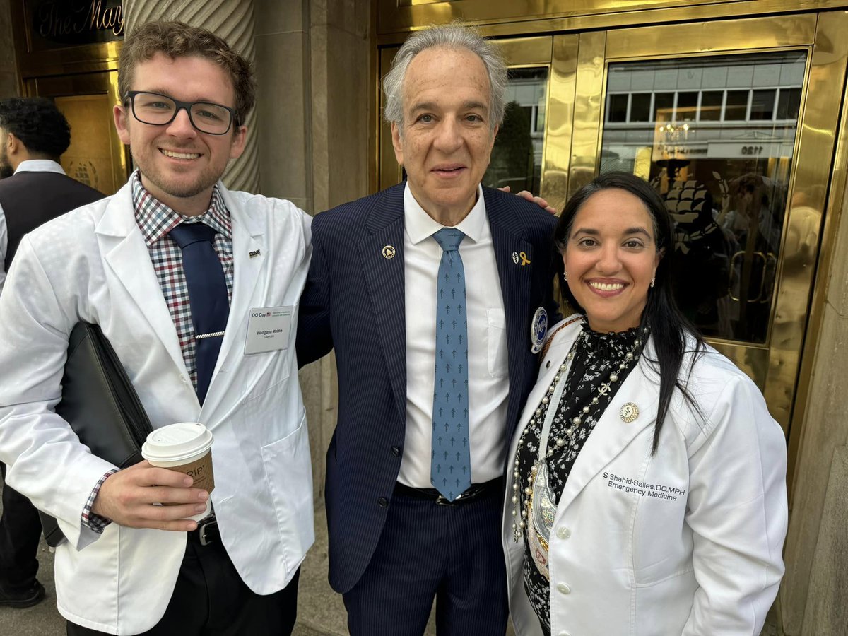 AOAforDOs_Pres's tweet photo. Such a rewarding time advocating on Capitol Hill for DO Day! It is an honor to work alongside dedicated DOs and osteopathic medical students, like @DrsonboldoG, president of the Georgia Osteopathic Medical Association, and Wolfgang Mattke, OMS I at @DCOMtweets. #DODay24 https://t.co/j44G5xZcxU