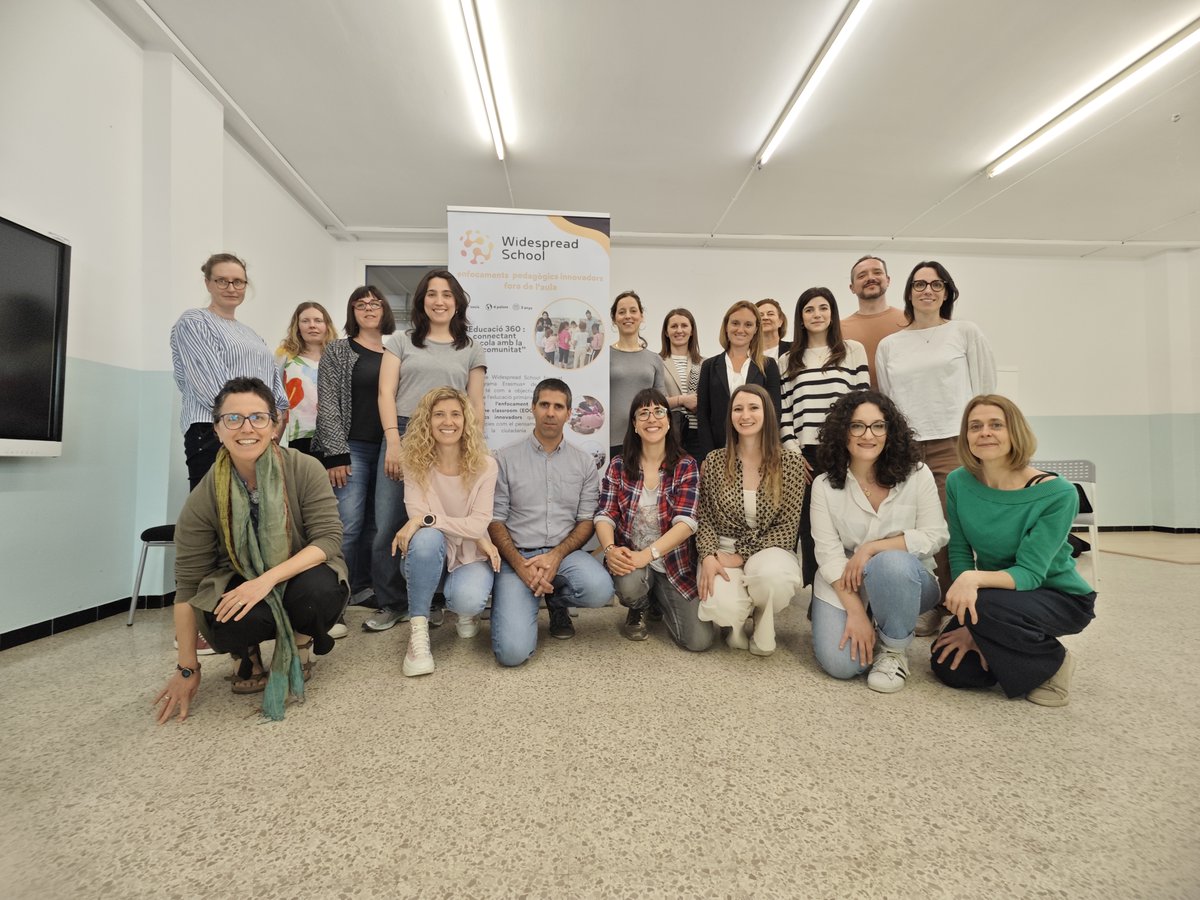 WidespreadSCH's tweet photo. Partner meeting in Girona (15-17th April). 
Working on the theoretical framework of Widespread Education approach, codesigning a toolbox for teachers and discovering EOC experiences in Girona like Nexes project which connect Escola Carme Auguet and El Bòlit.@ErasmusPlusInd https://t.co/UsjoyIFFZj
