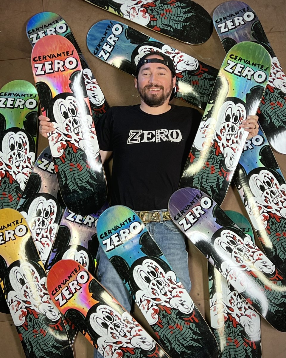 We made a small batch of iridescent ‘Mouse Mutilation’ boards in multiples sizes for Tony Cervantes’ birthday! 🥳🐭💀 zeroskateboards.com/products/cerva…