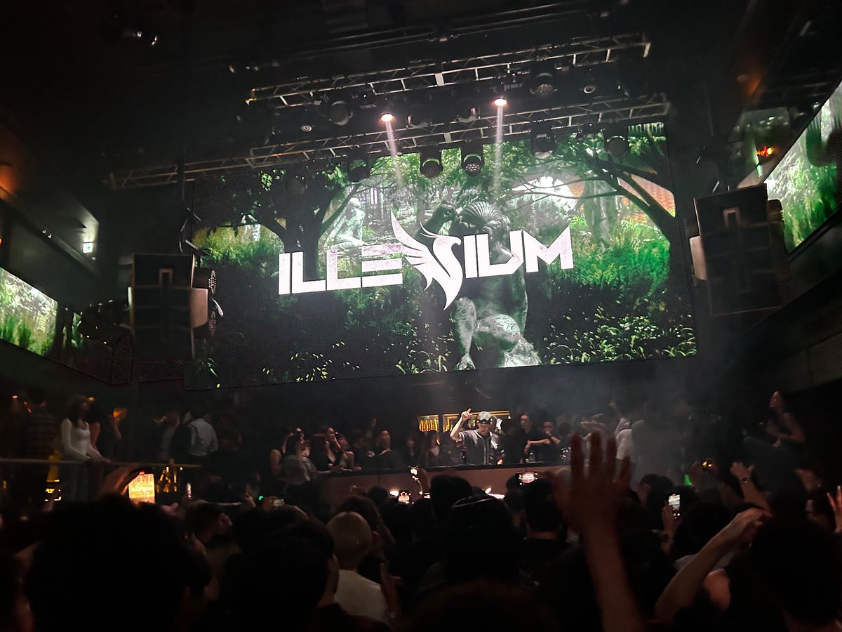 kazuma_bieber's tweet photo. illenium、そしてzoukありがとう https://t.co/MI7duJGpaT