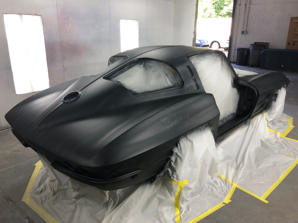 Raleigh_Speed's tweet photo. 63 split window is in primer and guide-coat. https://t.co/o8cuxY9I7J