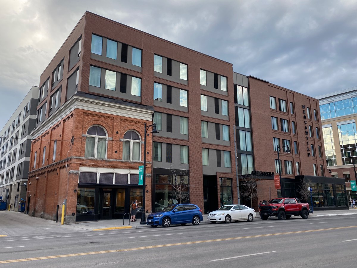 BenMichelCRE's tweet photo. Thoughts on this?

Residence Inn, Missoula MT https://t.co/9R2KtnTwVR