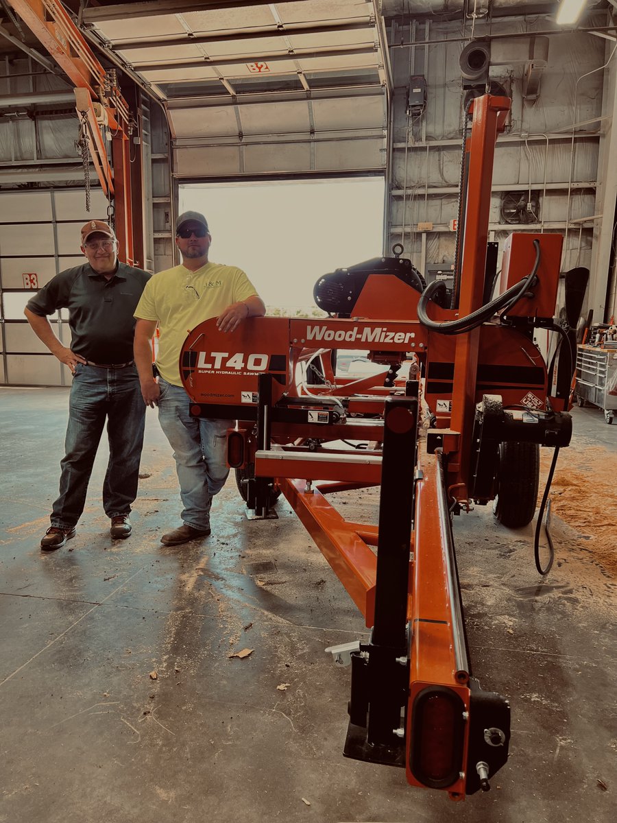 Another mill pick up! Congratulations Josh Hillyard, we hope you enjoy your LT40 hydraulic 25HP electric! Thanks for being part of the #woodmizerfamily

#woodmizer #sawmills #woodworking #livethewoodlife #pickup #sawyerlife #blades