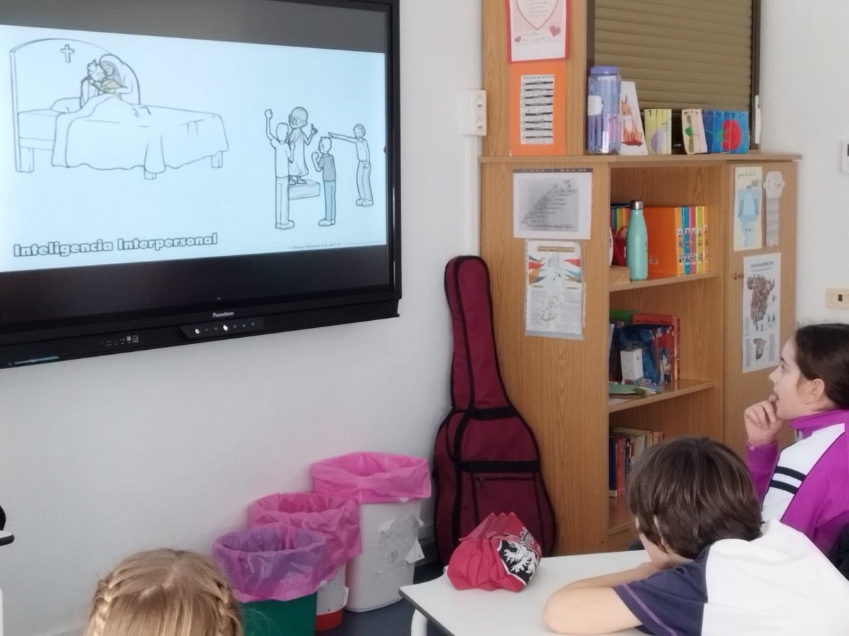 VR_Erasmus+ tweet media