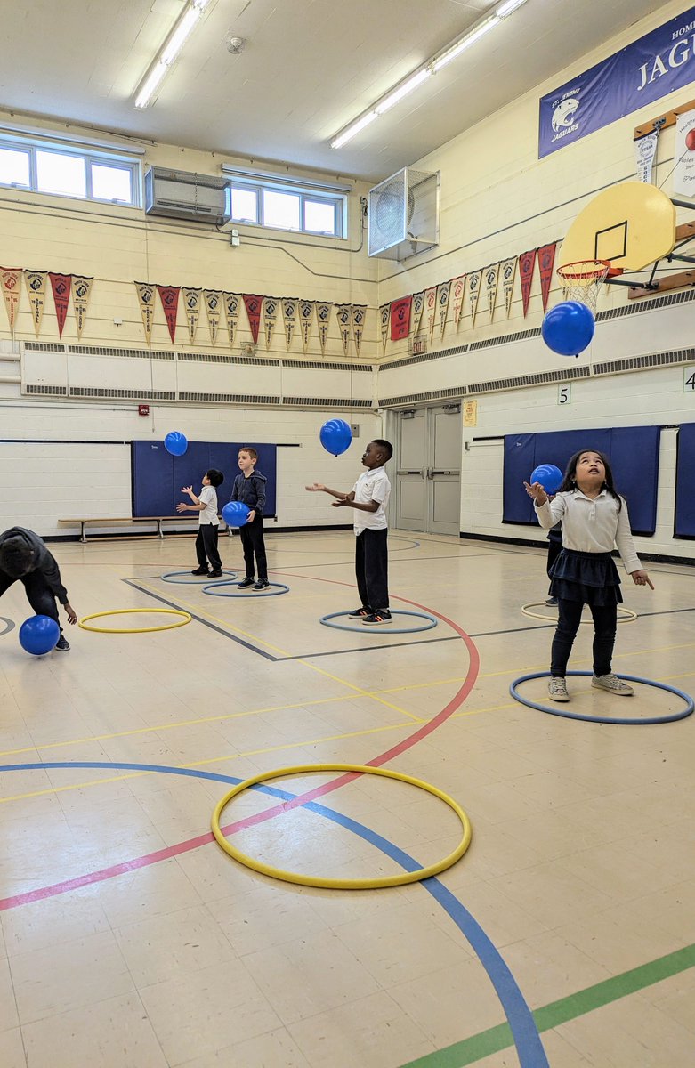 Mrs__DAmario's tweet photo. Some of our April Phys-Ed activities. 
📍St. Roch &amp; St Jerome. https://t.co/9huFOxdOdt