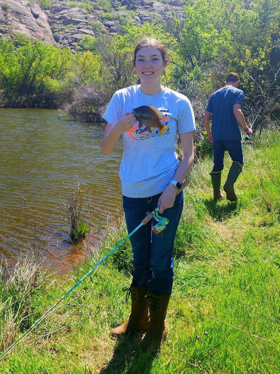 Bri giving our boy Blake a run for his money on who could catch the most crappie 🐟🏆
💙
🎣
💙
#OklahomaFishing #FishingLife #CatchAndRelease #BigBass #FishingDaily #OutdoorAdventures #FishOn #AnglerLife #FishingIsLife #HuntingSeason #BassFishing #TroutFishing #Catfishing