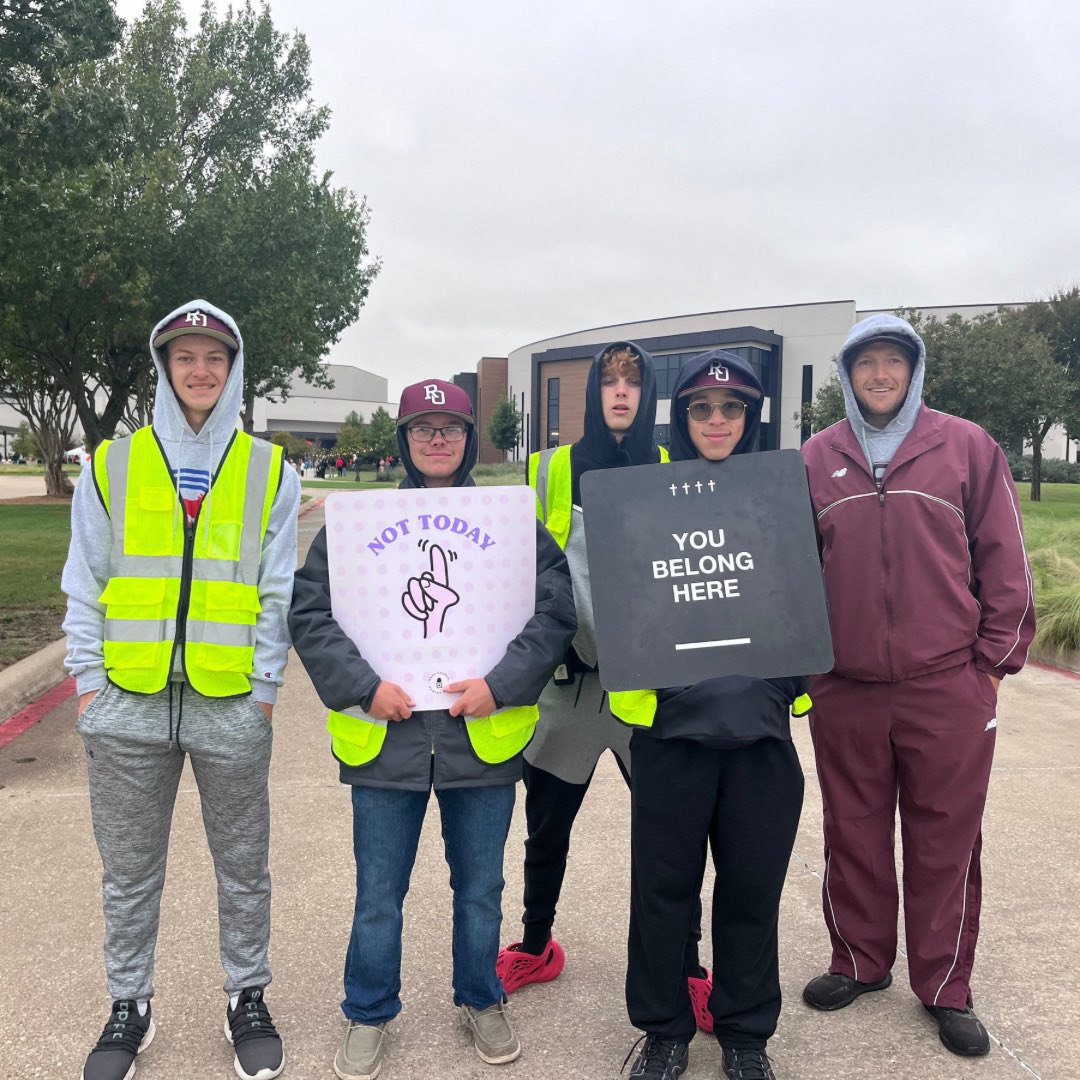 varsityleader's tweet photo. "VLA has helped our team understand what making an impact means. It creates a space for them to talk about how someone has impacted them positively or negatively and how they can learn from it. VLA offers tools to help our players take pride in how they impact those around them." https://t.co/GpgnyglQCY