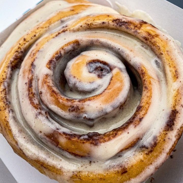 Cinnabon's tweet photo. my love language is cinnamon rolls https://t.co/FNwIJLOEqX