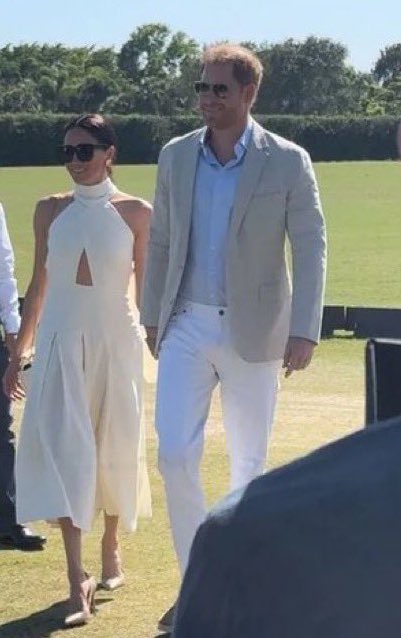 EAPoeEstNe19jan's tweet photo. @SageKnowsAll I blocked her too. The last straw for me was her criticism of #MeghanMarkle’s #GingerDress & #AquazzuraStilettos from #SentebalePolo. https://t.co/gvKonAIcWB