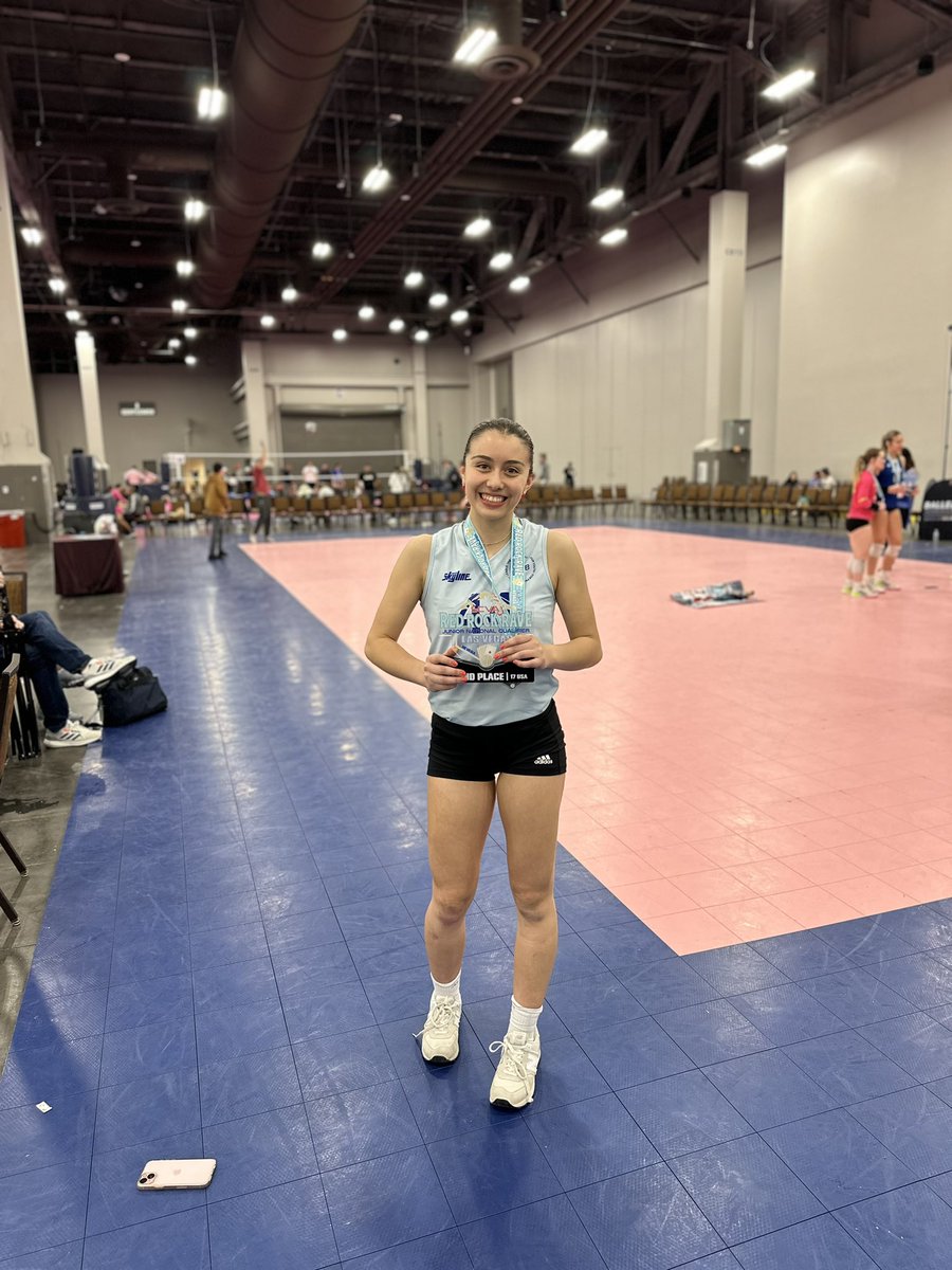 AdrienneBlueEn1's tweet photo. So excited to be headed to Dallas for LSC! Check out my schedule below for the first day in Open !💙🤍💙 #bidded @HoustonSkyline @PearlandOilerVB 
L/DS:2025’ https://t.co/zMpecnxOdm