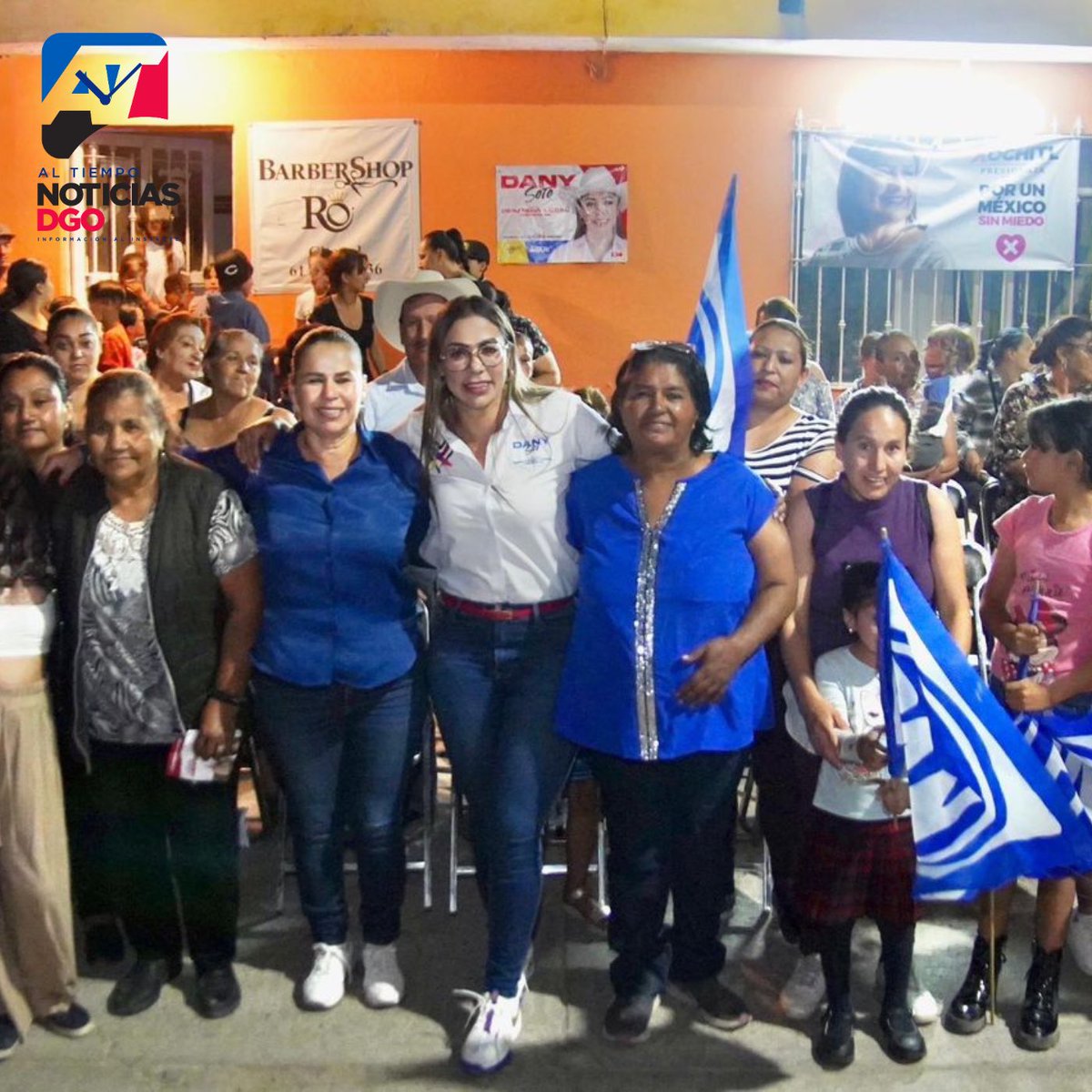 DanielReta's tweet photo. ⭕️ #Elecciones2024MX El #Panismo le dio un gran recibimiento a @danisotto en un encuentro con colonos de la #NiñosHéroes.
☑️ La Candidata al #4toDistrito del PRI-PAN-PRD agradeció el apoyo de @Malena_Pan y la colaboración de los asistentes, comprometiéndose a escuchar y trabajar por propuestas en beneficio de todos los ciudadanos. @AlTiempoDgo