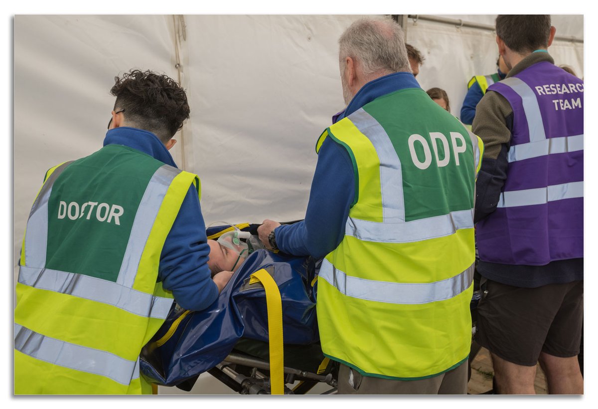 djstottyimages's tweet photo. The BM Medical Team (Research) led by Dr Todd Leckie provided the most acute aspect of care to runners experiencing Heat Exhaustion & deploying the Ice-Cold Water Immersion Kit (I-CWIK) developed by the Royal Marines. Photographs from the pre-Marathon simulation at Grand Ave Tent https://t.co/viYX7qMFXB