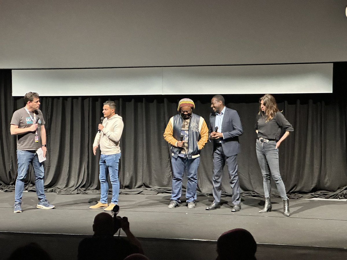 cinopsis's tweet image. #bifff2024 l’équipe du film KIDNAPPING INC sur scène. Une claque incroyable que ce film qui se déroule en #Haïti!👍