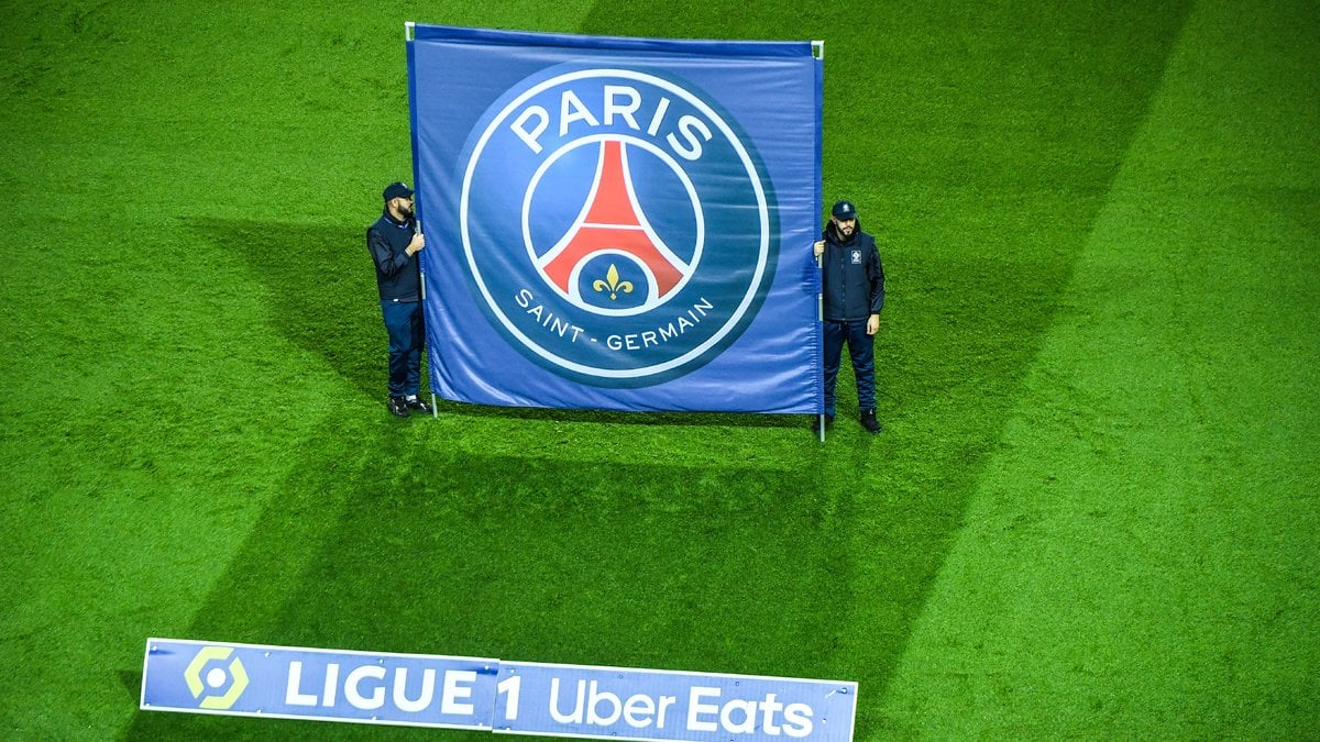 Mercato : Le PSG veut lâcher 90M€, voilà pourquoi ! dlvr.it/T5hhm5