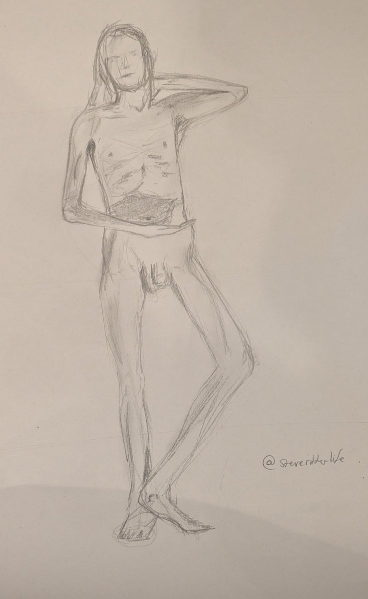 KateWallis's tweet photo. So far it has turned out after a number of my Things that there was a reason I'd never done them before but not so with life drawing! I really enjoyed it and wasn't *as* bad as I expected... With a little help from the instructor.
Here's my 2 min, 20 min and 40 min pose drawings! https://t.co/qKVCOpvUtb
