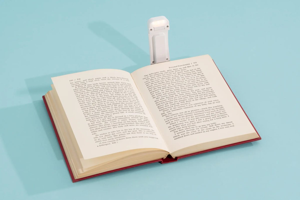 Now's a great time to snag the book light BookTok is obsessed with. #AffiliateLink: bit.ly/3xHcVRb