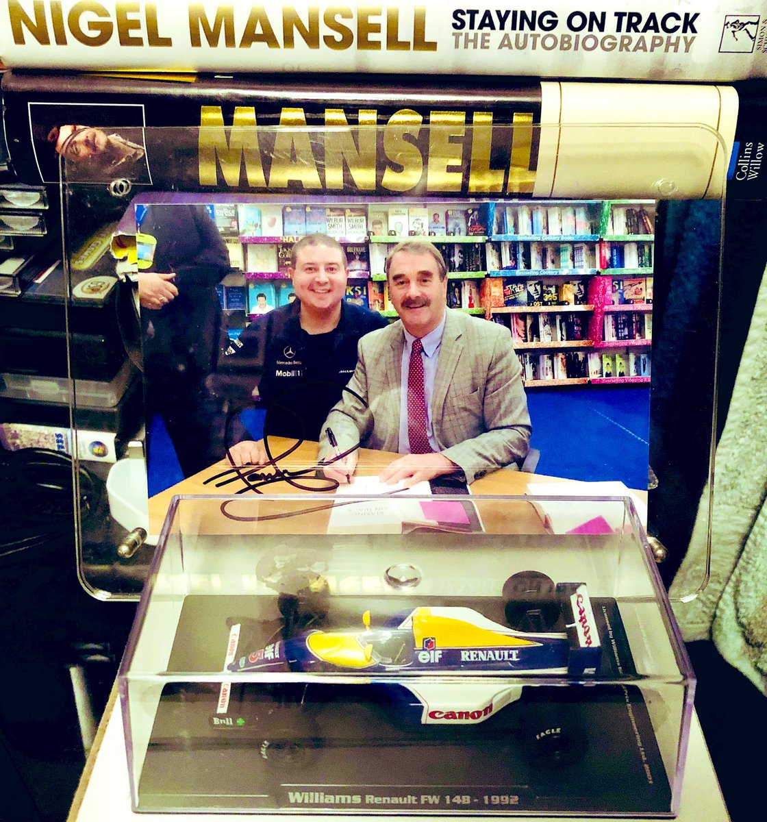 @RaceMemorabilia @nigelmansell @formulaart @SilverstoneUK Amazing prize — it’d be a fantastic addition to my Mansell collection!

#MansellMania 👨🏻🇬🇧