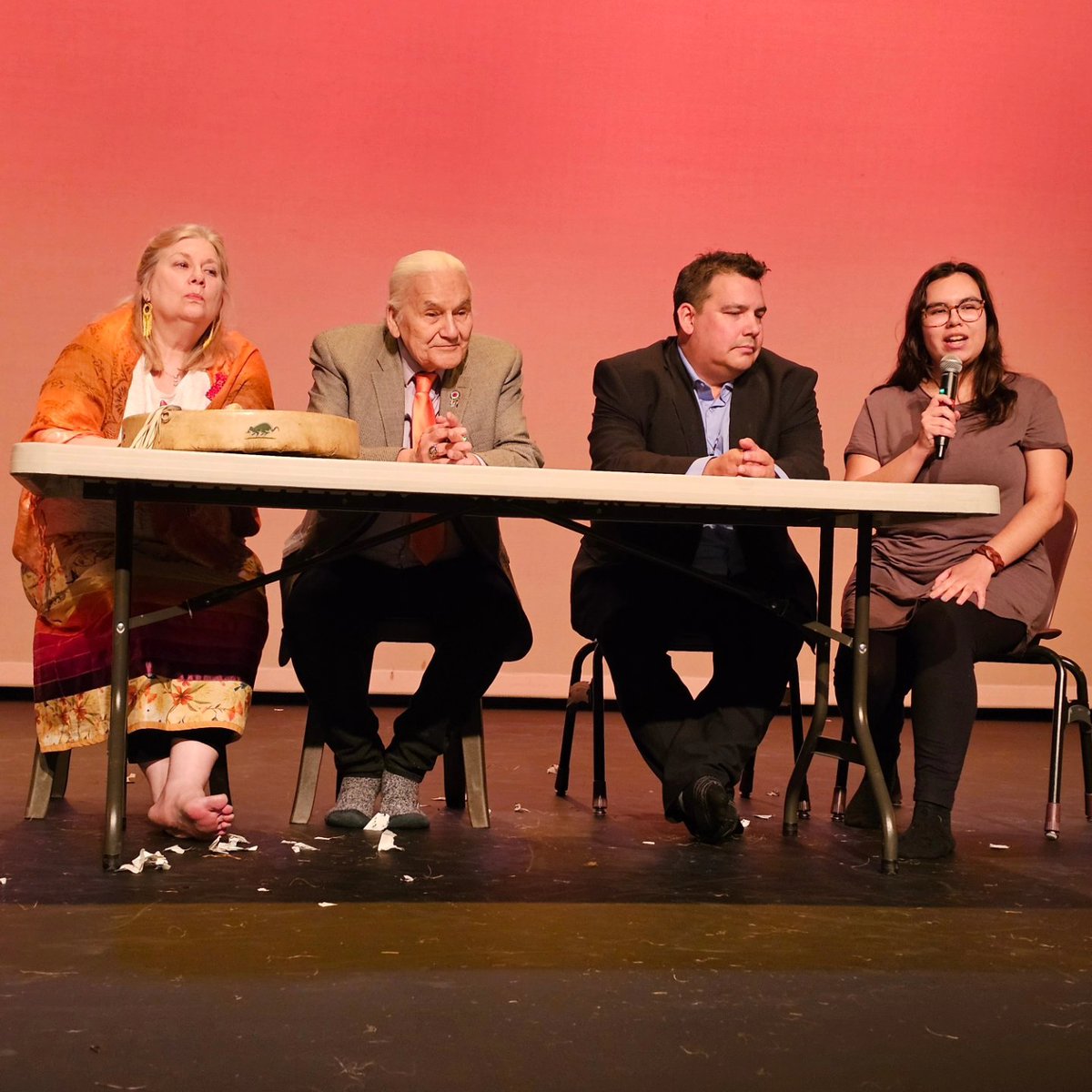 It was an honour to bring greetings on behalf of the Manitoba Government and Premier Wab Kinew at two India School of Dance performances. Thank you to Executive Director and Riel constituent, Pam Rebello, for the invitation and for all her work with the school.