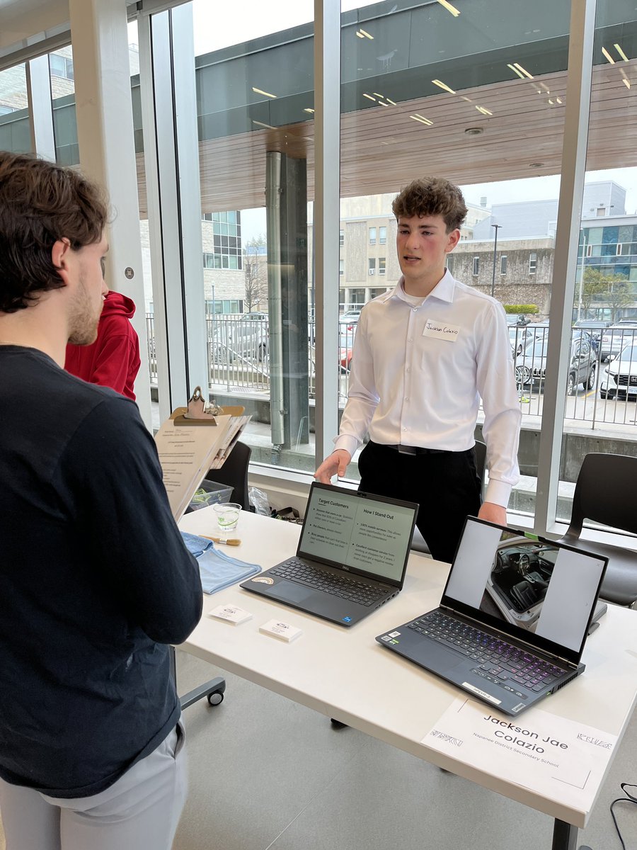 The LDSB Entrepreneurship Showcase, held at @queensuniversity, took place today where LDSB secondary students pitched their entrepreneurial ideas to local entrepreneurs who offered students constructive feedback.