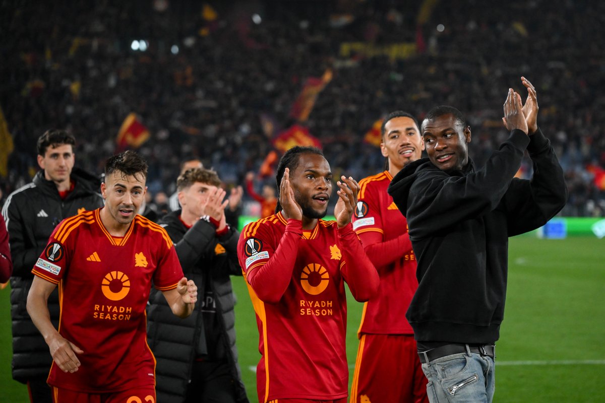 OfficialASRoma's tweet image. FORZA GRANDE ROMA! 🟨🟥