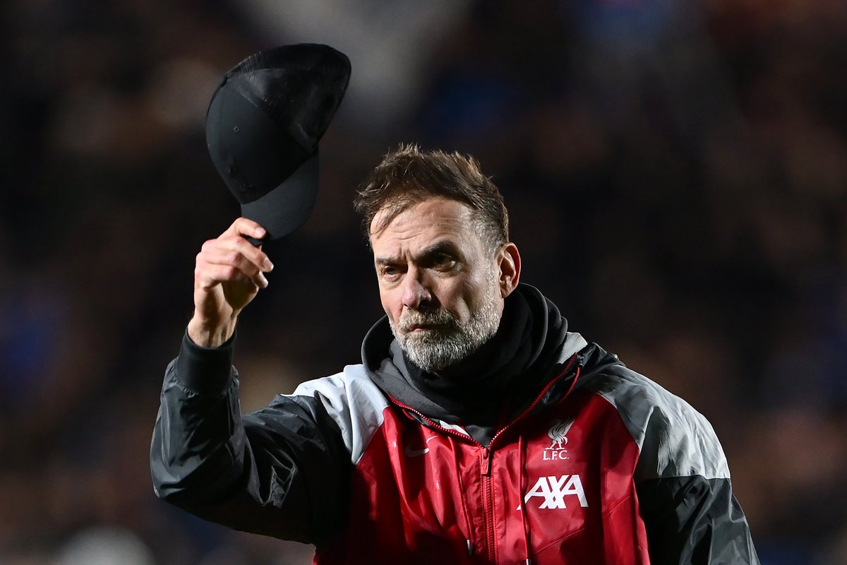 FabrizioRomano's tweet photo. 🔴 Klopp: “I liked the game a lot for a long time, the commitment, the desire, the power”.

“This was the reaction we needed. I am happy with big parts of the game”.

“We created 67 shots in the three games we didn't win. It's really strange…”. https://t.co/XhXZBncADW