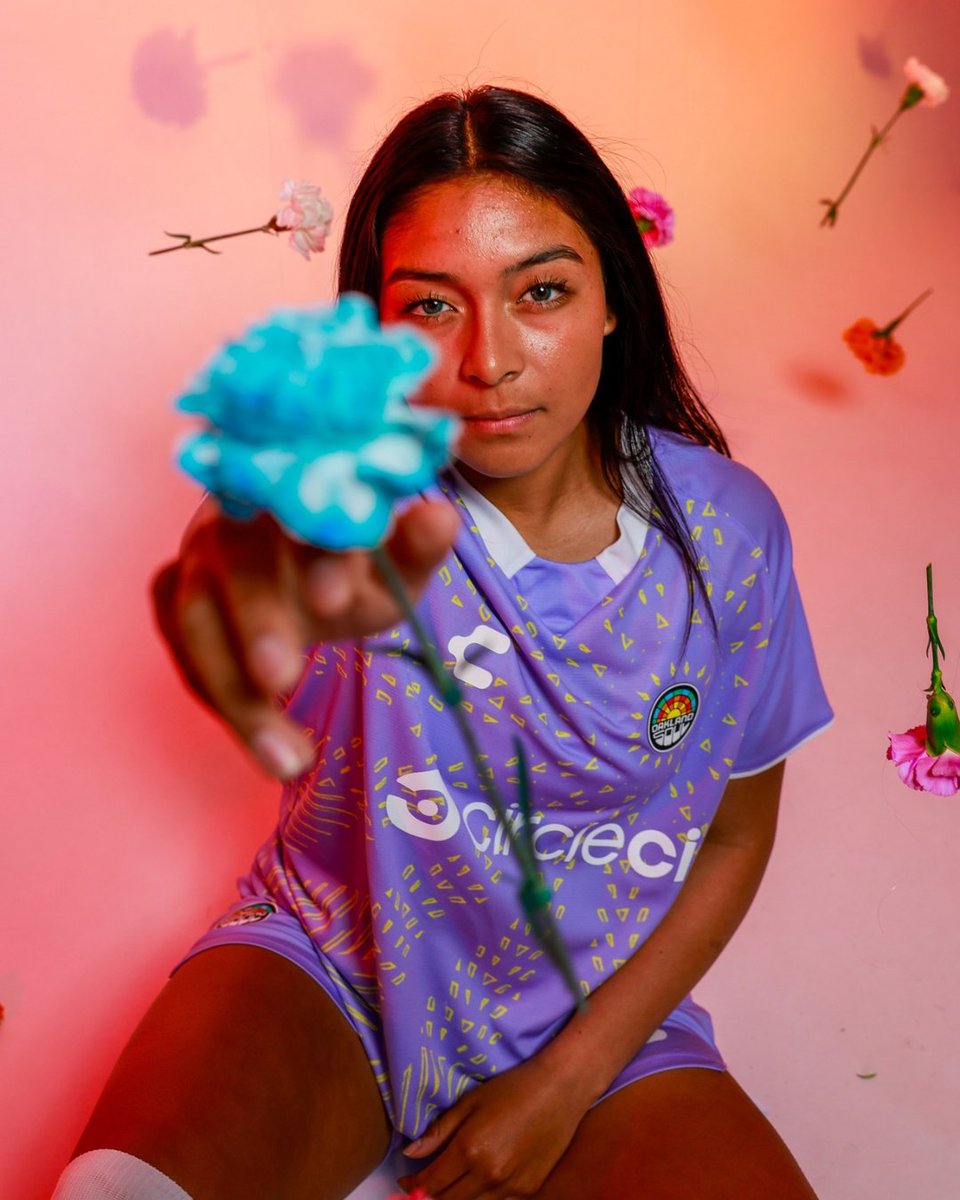 Hand-drawn floral pattern, colorful neon tie-dye splashes, and a tribute to the vibrant Latino Fruitvale district. Look at the wonderful jerseys created by @Charly_USA_ for #USLWLeague side @oaklandsoulsc