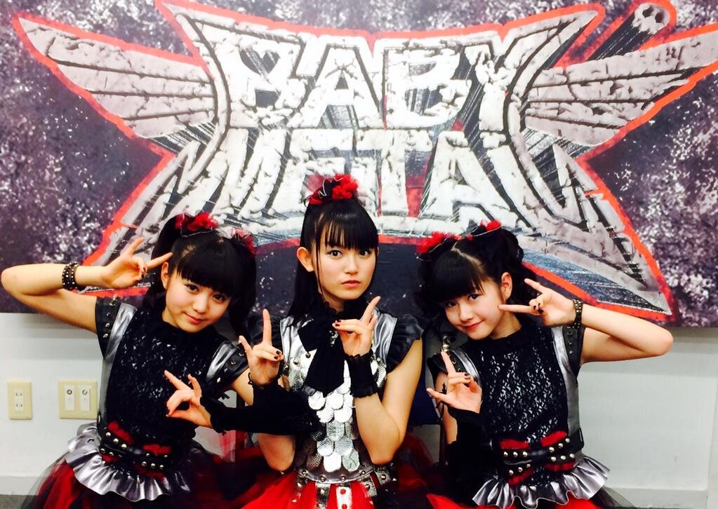 おはゆいございもあすぅ🤘 寒暖差で体調を崩しがち、皆様も気をつけて👩🏻‍⚕️ #BABYMETAL