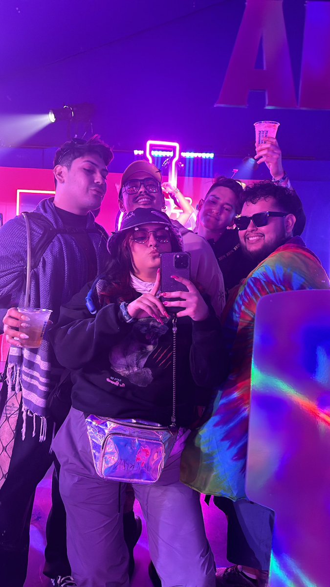 MoonlitDream_'s tweet photo. Coachella 2024 https://t.co/hQhbH8LfKV