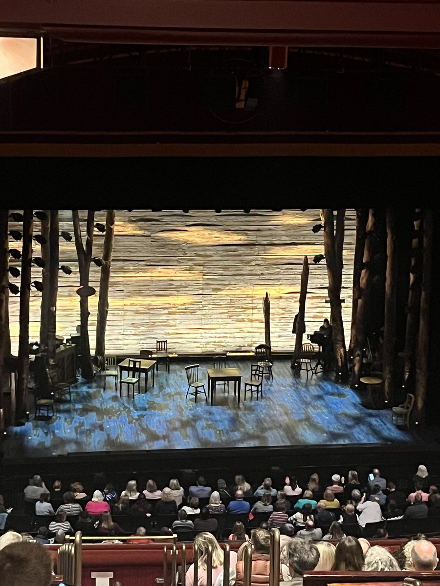emilyannwright's tweet photo. Incredible evening watching @ComeFromAwayUK at Mayflower Theatre. I will never ever stop telling people how amazing this show is…I laughed and cried in equal measure again! 🌎Because we come from everywhere, we all come from away!🌎 🥹❤️ https://t.co/8OrINFic1W