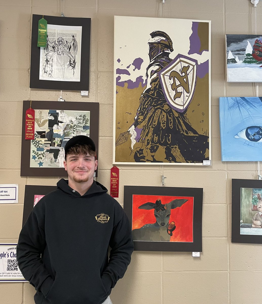 NorwalkArt's tweet image. Hey, check this out!  Phoenix designed and painted this Warrior painting for @cbasinger This painting commission will hang in his office! Phoenix will also incorporate the painting in his AP portfolio! #lovethis #belong #onward @norwalk_hs