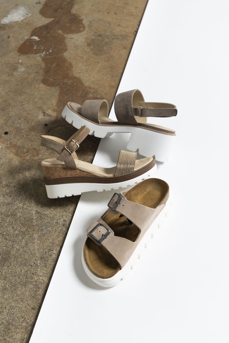 lorisshoes's tweet photo. SPRING TREND ALERT: Comfort Sandals https://t.co/3AxioBD2Kj