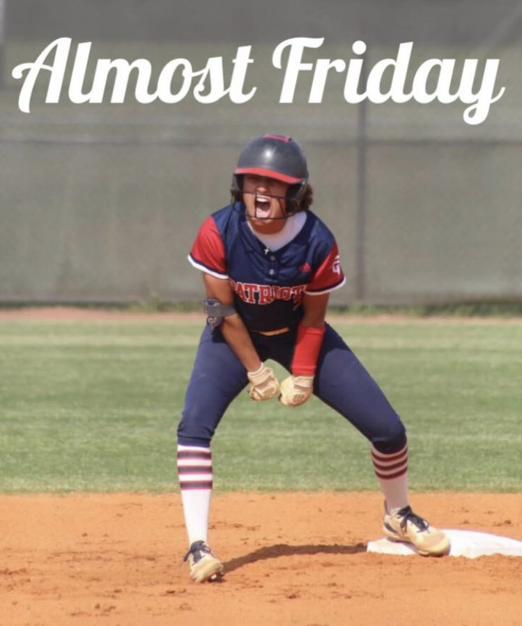 fmu_softball's tweet photo. Been feeling like Friday all week! 🤩
#SwampEm | #GoPatsGo https://t.co/mo0VPVj852
