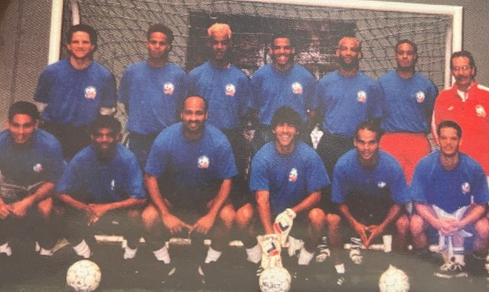 Answer: @HuracanAzulPR (📸Courtesy - Jose Luis Lopez) during the group stage of 2000 Confederation Futsal Championship in Costa Rica; & Raphael Ortiz scored 1st goal for the squad in the 4:2 loss to #MexicoFutsal.