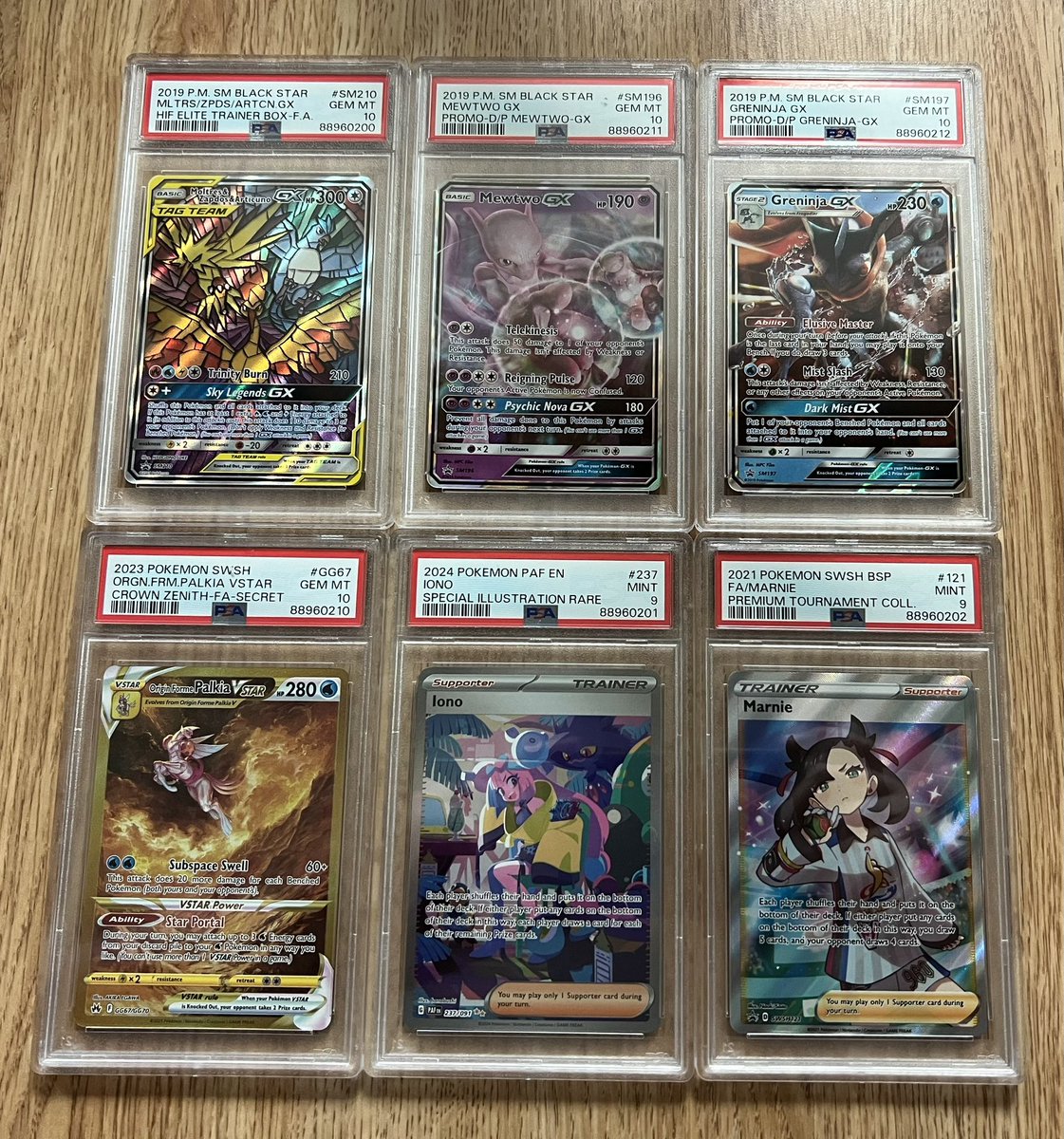 EmceePlays's tweet photo. Not too bad for my first @PSAcard submission https://t.co/dxyvRw2lXV