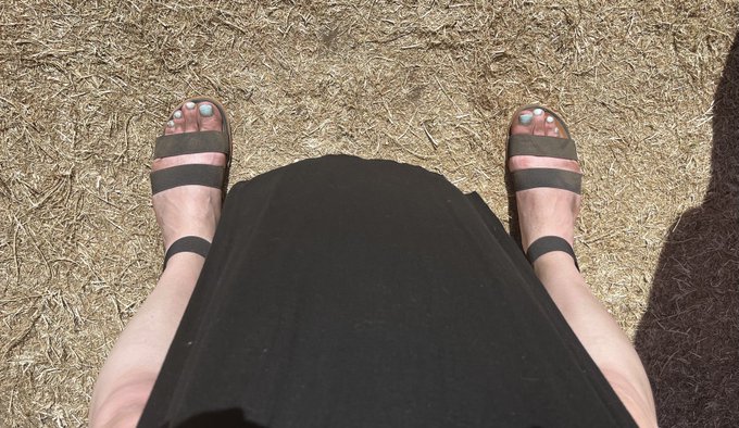 Who&rsquo;s licking these piggies clean? https://t.co/DMjD7VzzT9<a href="/tag/mvsales"class="tags"><span>#mvsales</span></a>