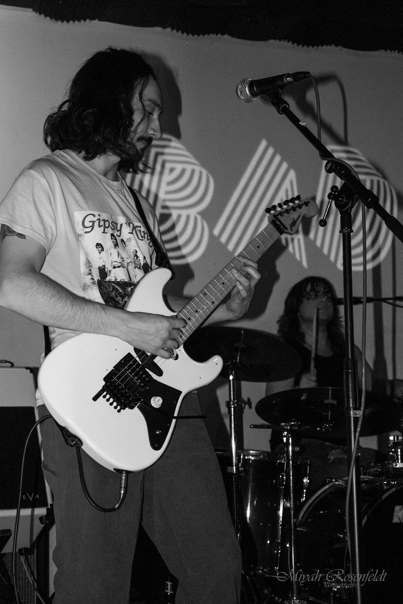 JetSetFever's tweet photo. we forgot this app was still a thing so here’s some shots from our 1st show in seattle at bad bar. more shows coming soon!🛒🧻🔥 https://t.co/2sK1wo3Jvu