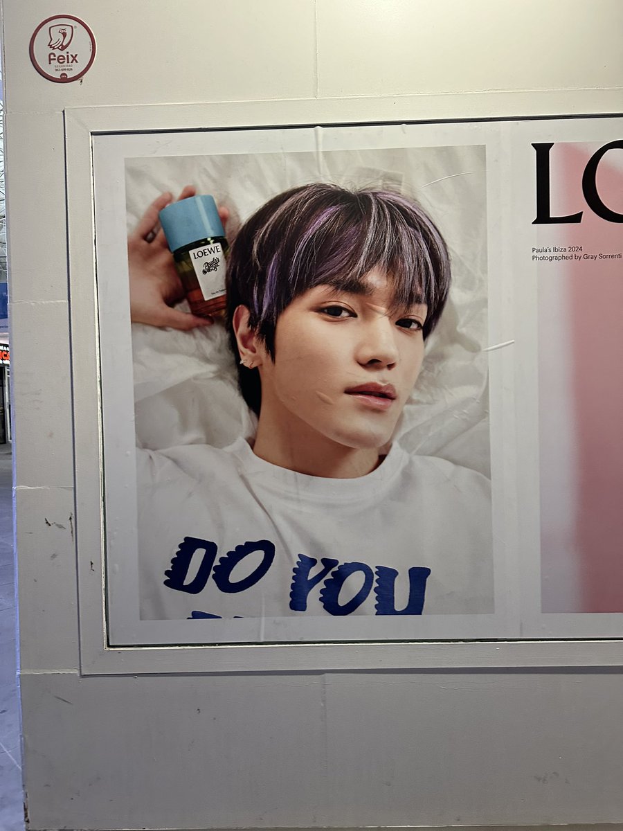 Taeyong Loewe ad in Gandia, Spain
cr:@/Yundrea_jk