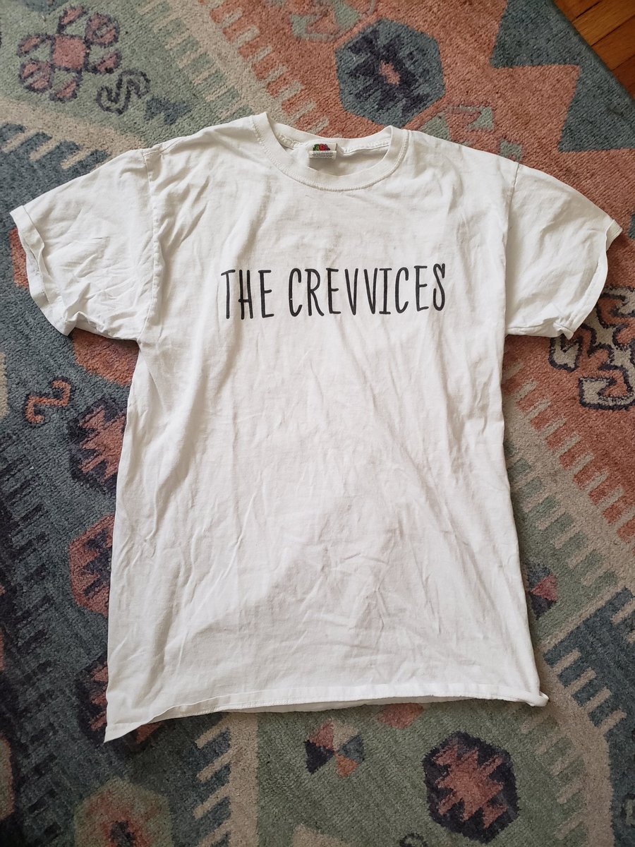 THECAVVES's tweet image. hi hi hi sorry i literally suck at posting on here but our next gig is in Wichita at Girl Hell :) playing with our buddies @ApathyUnit &amp;amp; Horse Bitch (CO) 🎉🎉

&amp;lt;&amp;lt;APR 25 // 6:30PM // $10&amp;gt;&amp;gt;

see u there!!! ;)