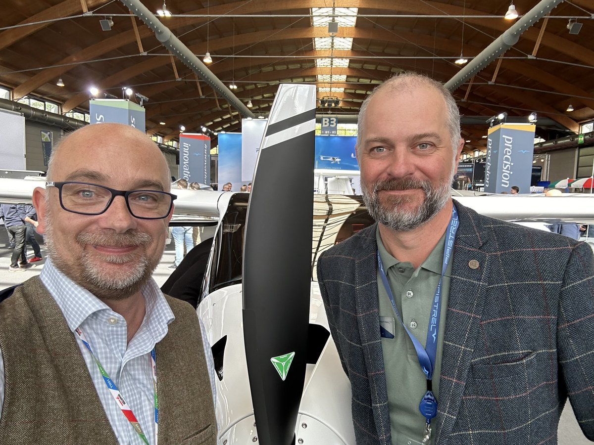 In 2005, Steve Mckenna & I did our PPL training together. Today we met for the first time in ages at #aero2024 - me working at @AeroSociety & him at @TextronAviation We’re older, balder & appear to have grey beards & a love of twead! It was a good day #textroneaviation #pipistrel